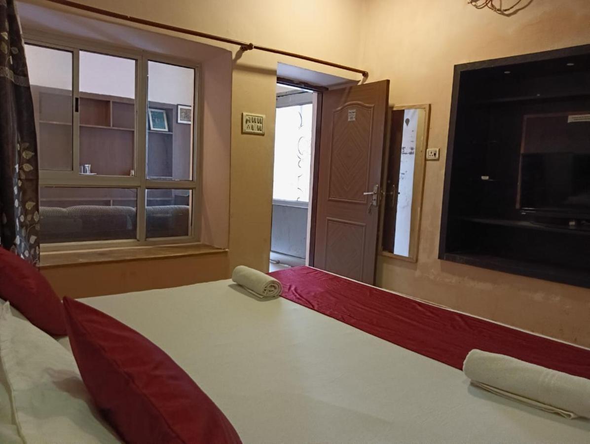 Shree Krishna Hotel Inn Varanasi Eksteriør billede